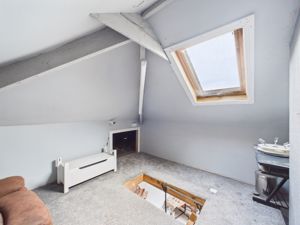 Photo 18- click for photo gallery